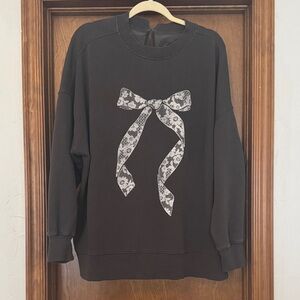 Aerie big chill bow graphic crew sweatshirt